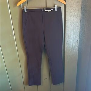 Great Condition Black Veronica Beard cropped ponte pant